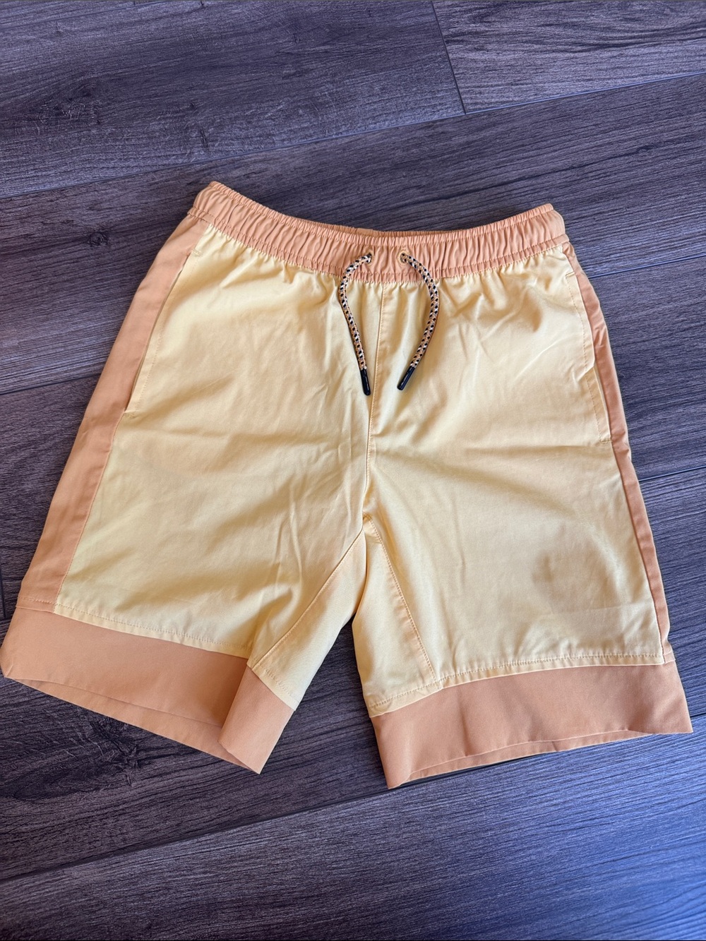 Hanna Andersson gold yellow shorts